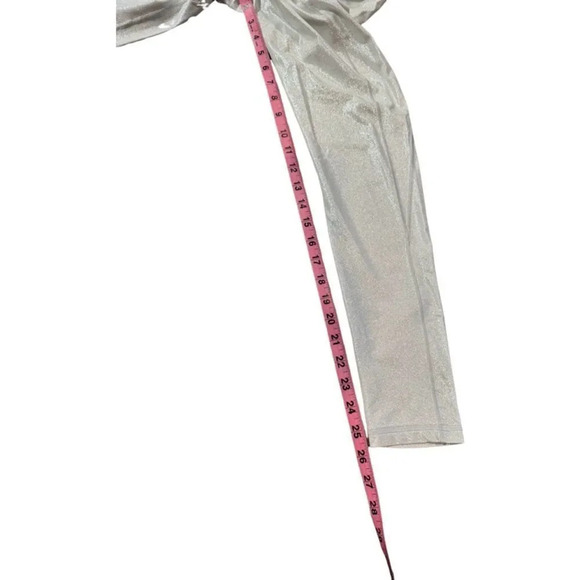 Victoria’s Secret Knockout Tight leggings silver glitter NWOT Size Small - Picture 8 of 9